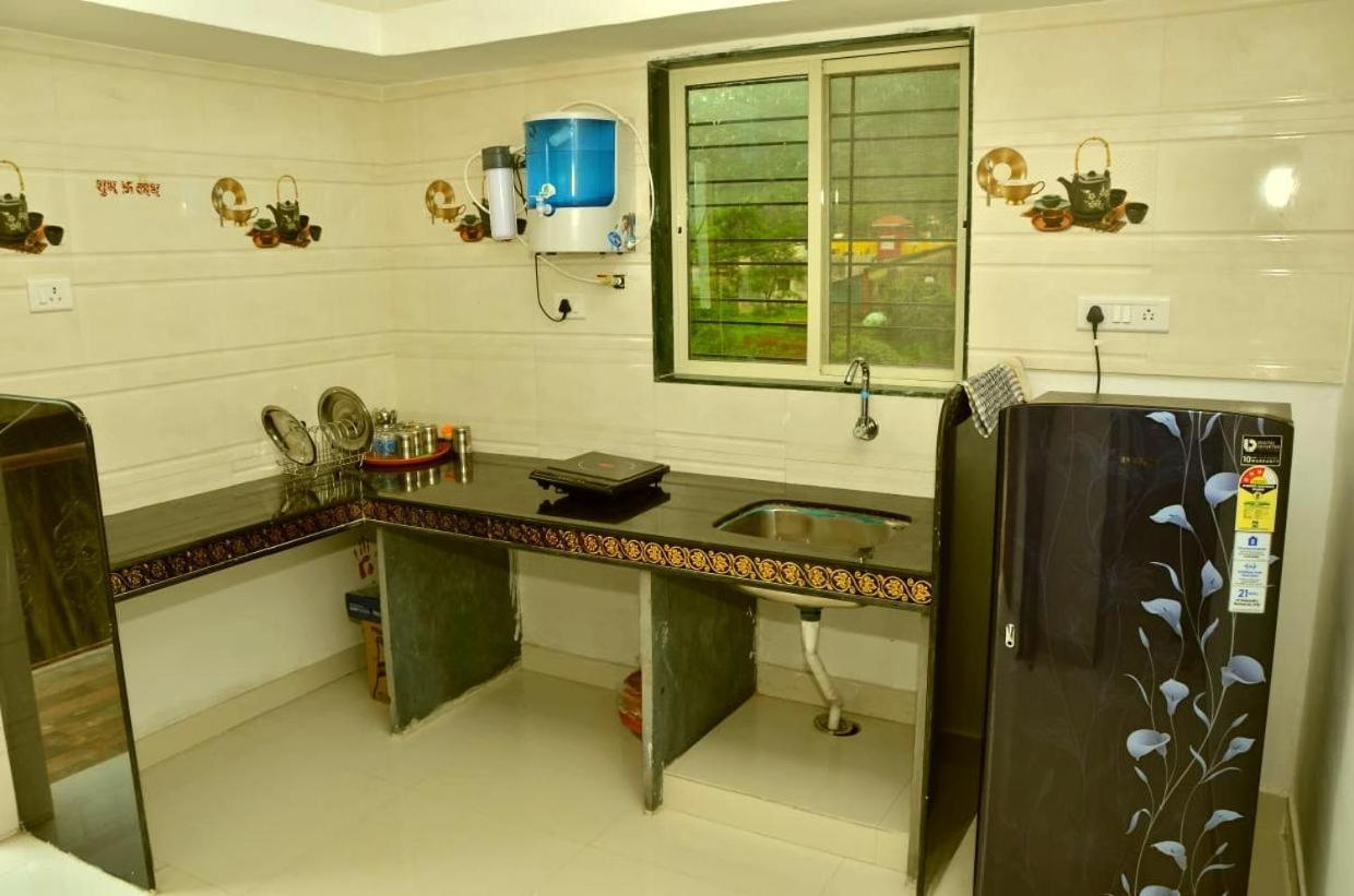 A2Zroomz Aarya Villa 4 Bhk Lonavala Exterior photo